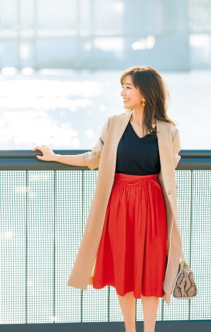 上班穿搭　裙子穿搭 ol套裝